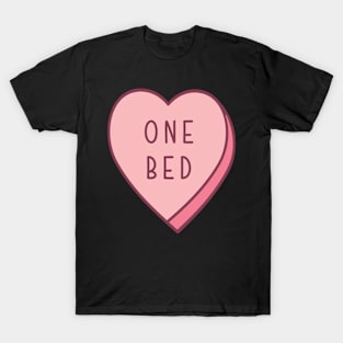 One Bed Candy Heart Tropes Book Lover Pink T-Shirt